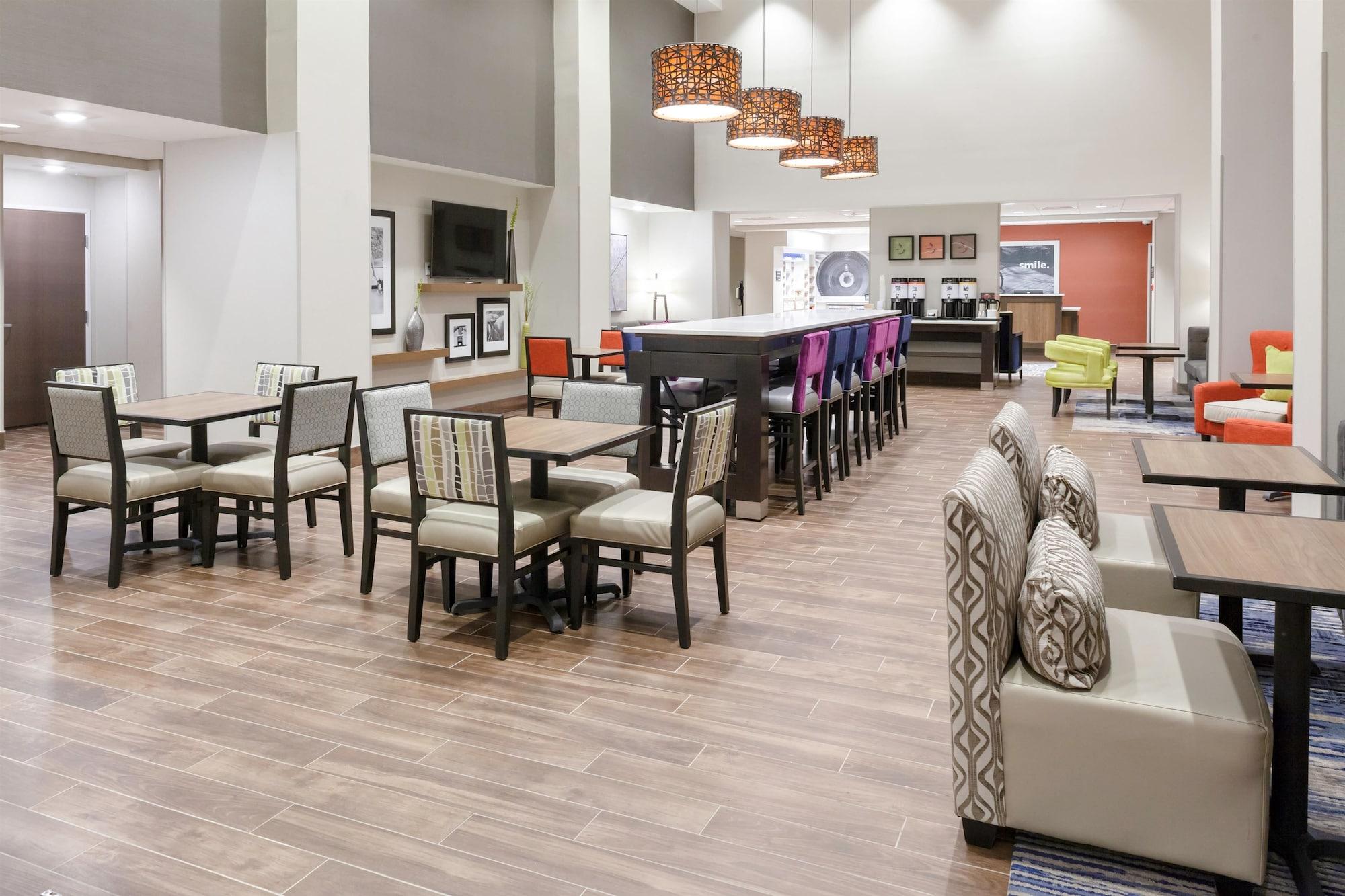 Hampton Inn & Suites Overland Park South Stanley Екстер'єр фото