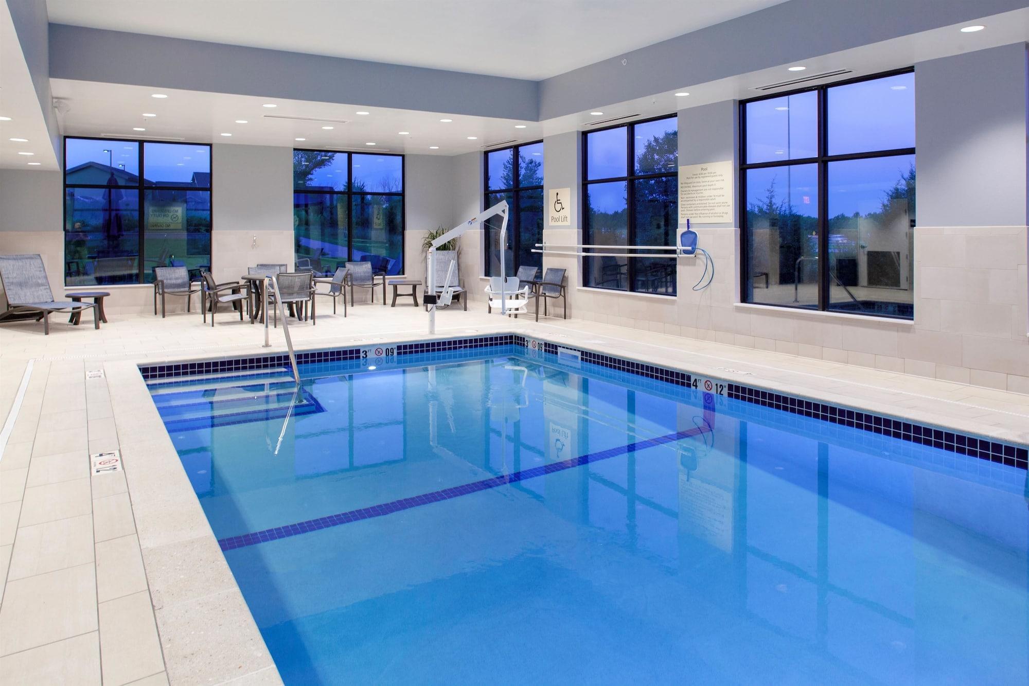 Hampton Inn & Suites Overland Park South Stanley Екстер'єр фото